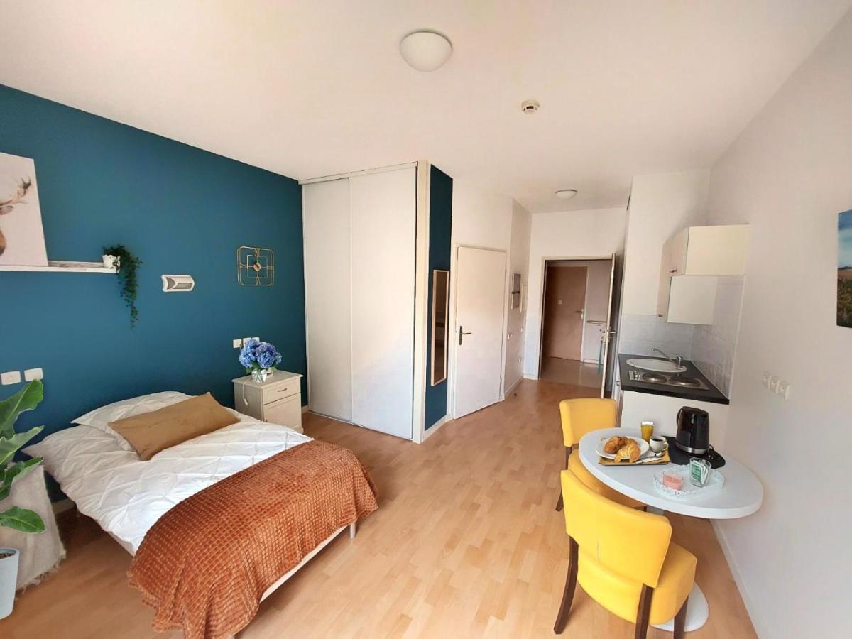 Villa Rose De Mons - Residence Services Senior La Brede Экстерьер фото