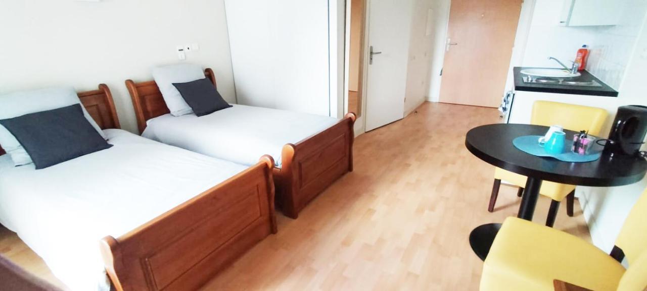 Villa Rose De Mons - Residence Services Senior La Brede Экстерьер фото